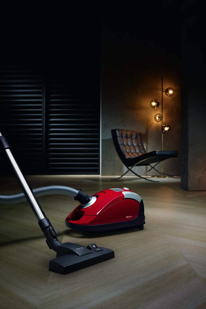 Miele | Aspirateur Traineaux Avec Sac | Compact C1 Hardfloor